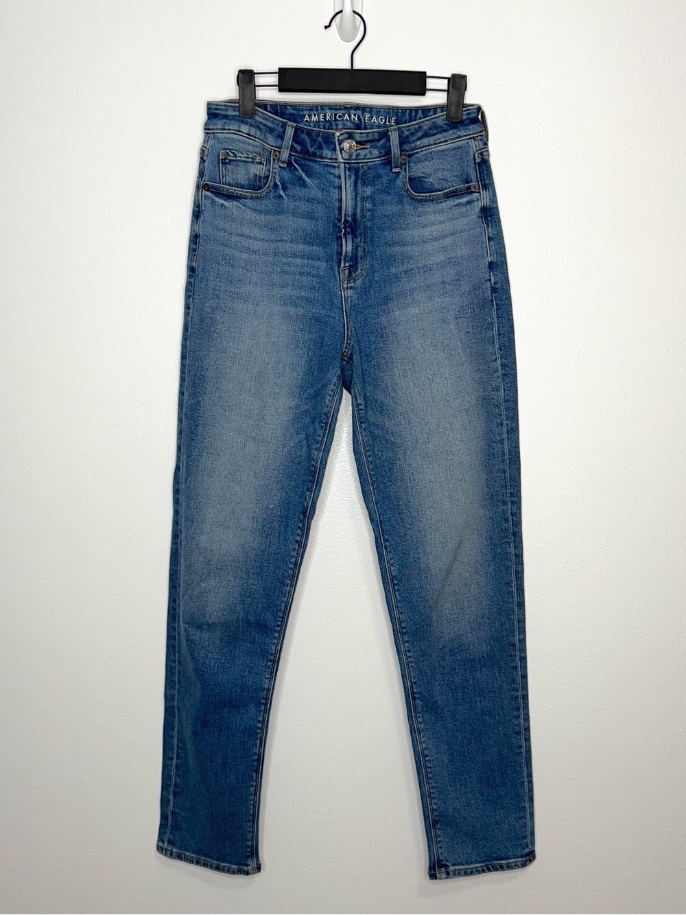 American Eagle Outfitters Women's High-Rise Mom Jeans Medium Blue Size 4/27 Long